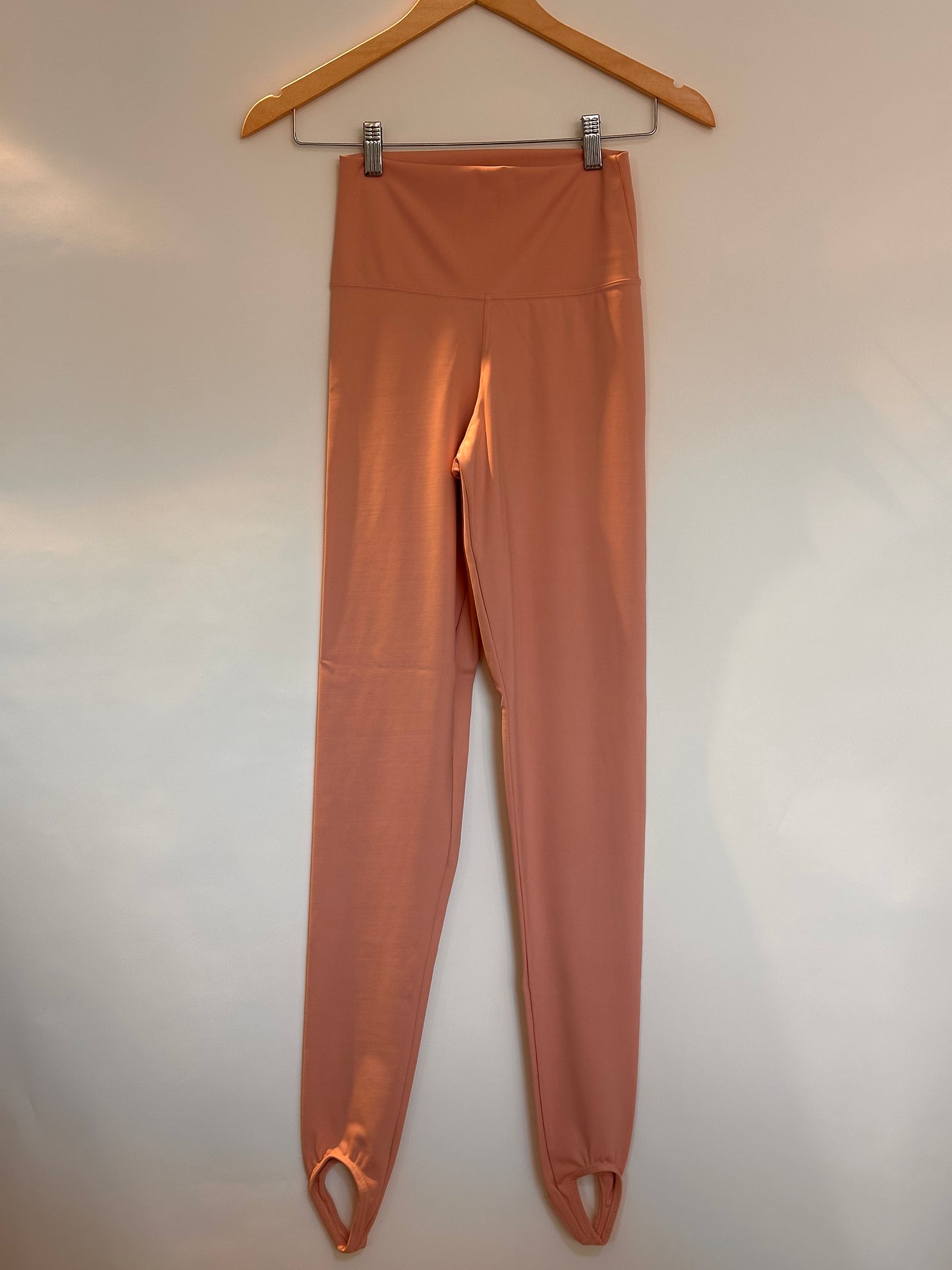CALÇA LEGGING COM PEZINHO BAZAR