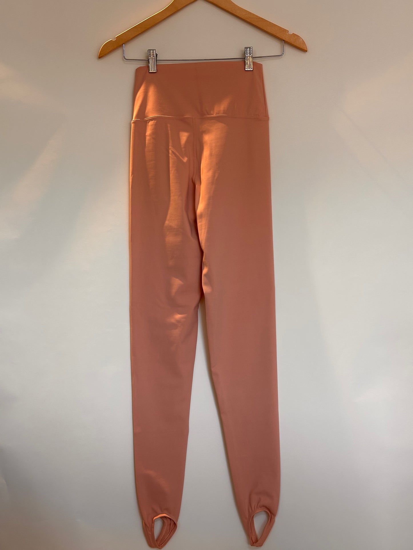 CALÇA LEGGING COM PEZINHO BAZAR
