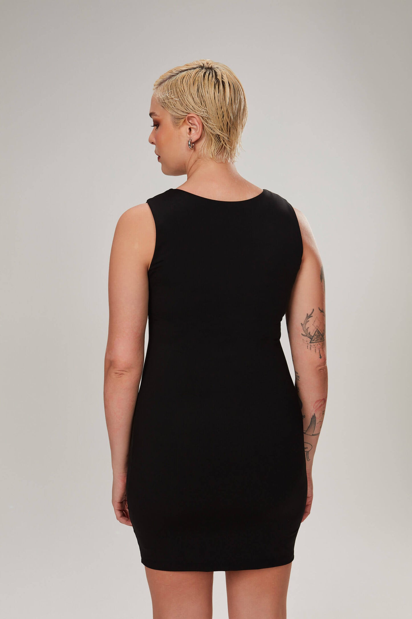 Vestido Simpatia Tulipa Negra