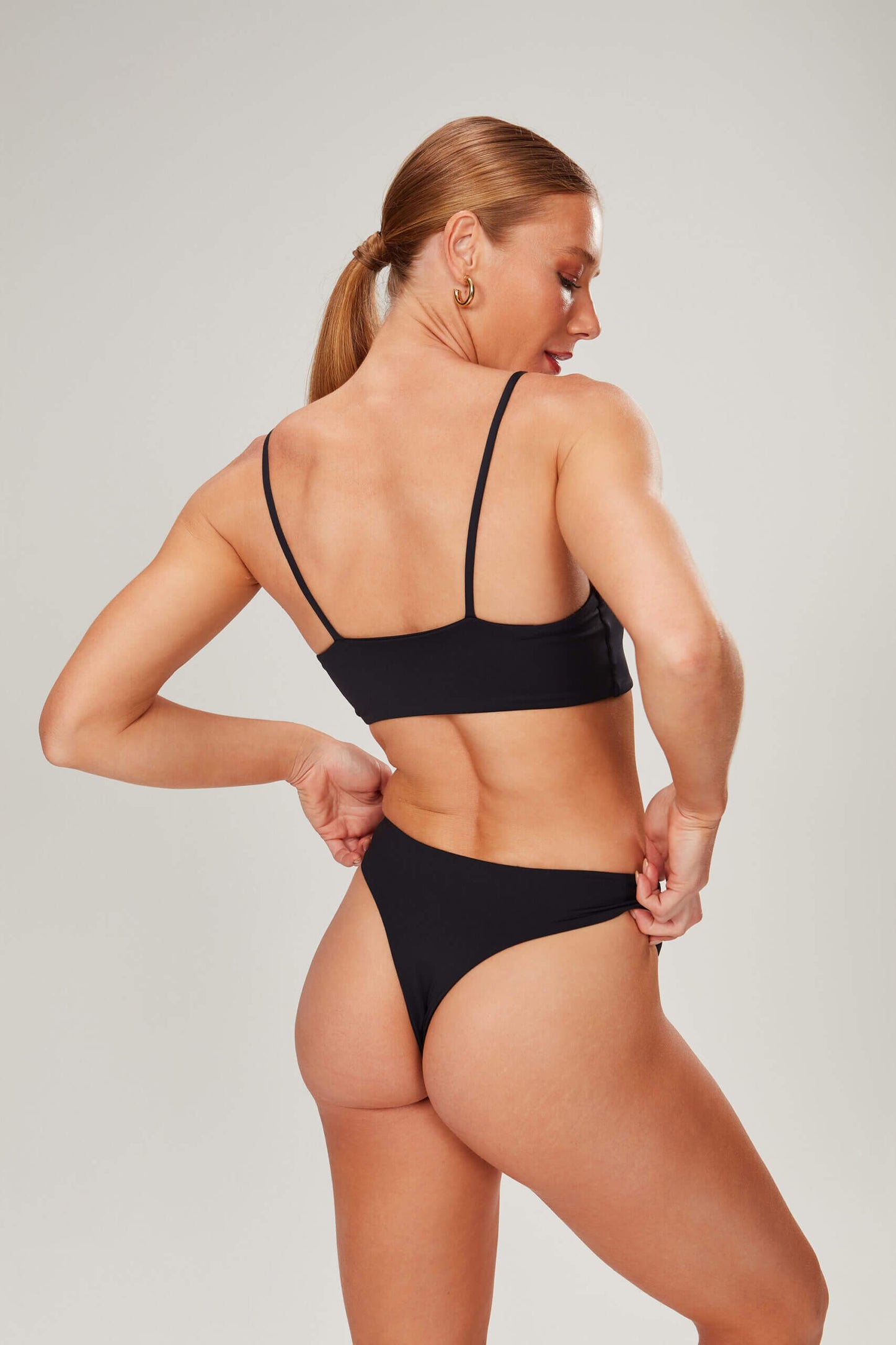 Calcinha Atenciosa Tulipa Negra