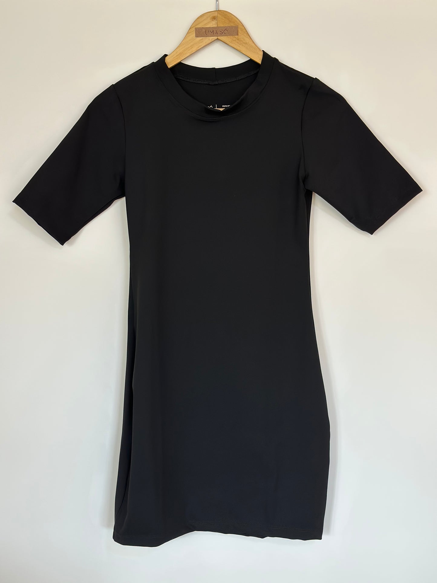 VESTIDO CURTO COM MANGA TUBO BAZAR