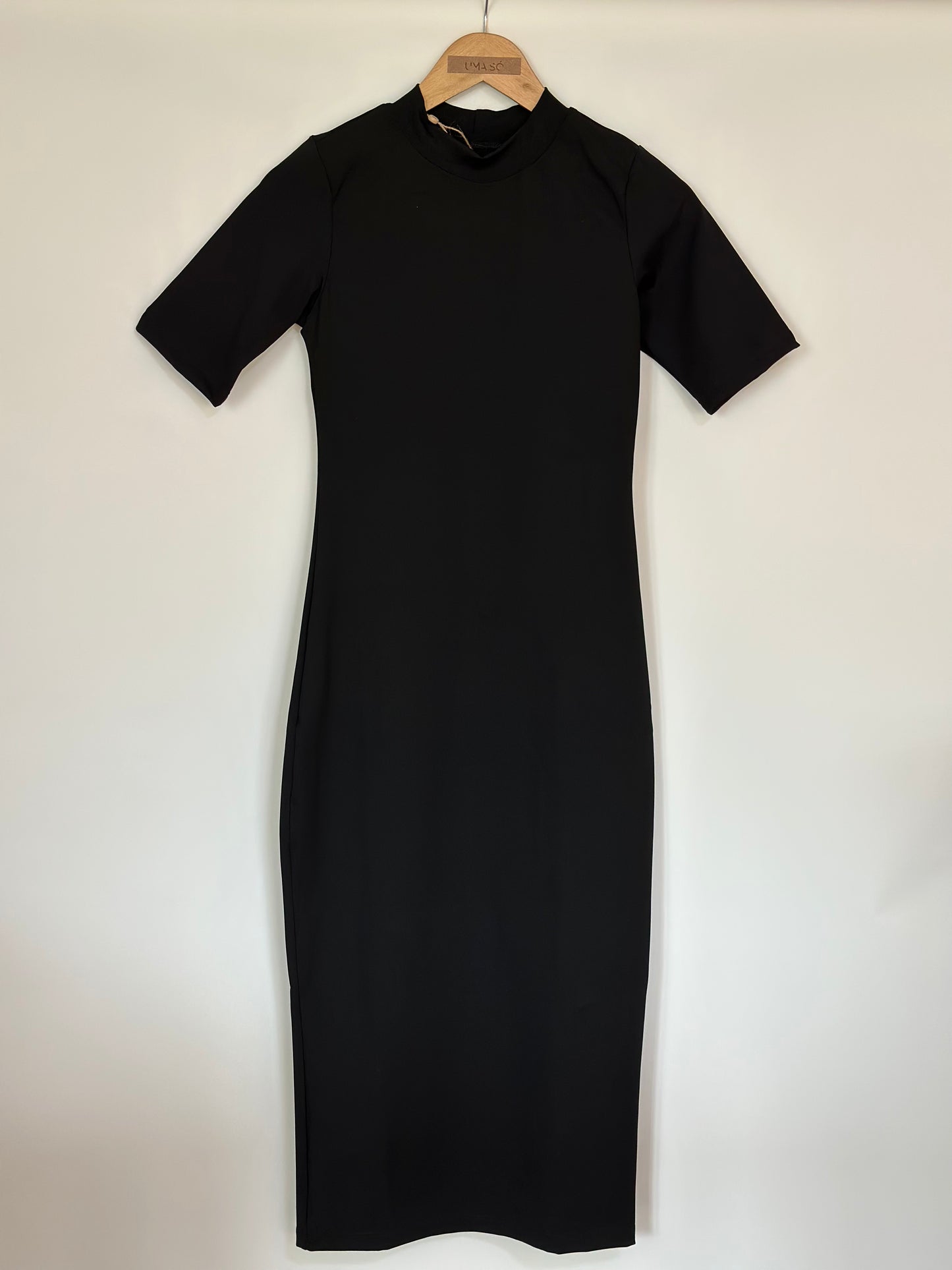 VESTIDO MIDI COM MANGA TUBO BAZAR