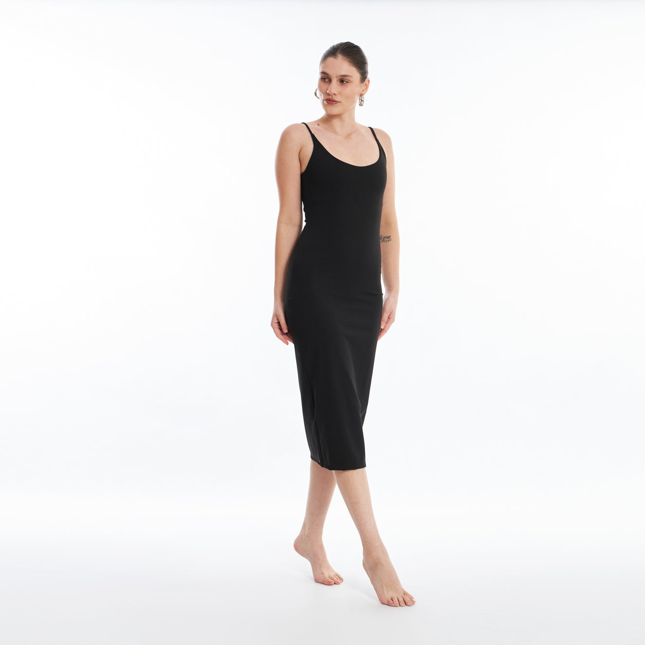 Vestido Esmero Tulipa Negra